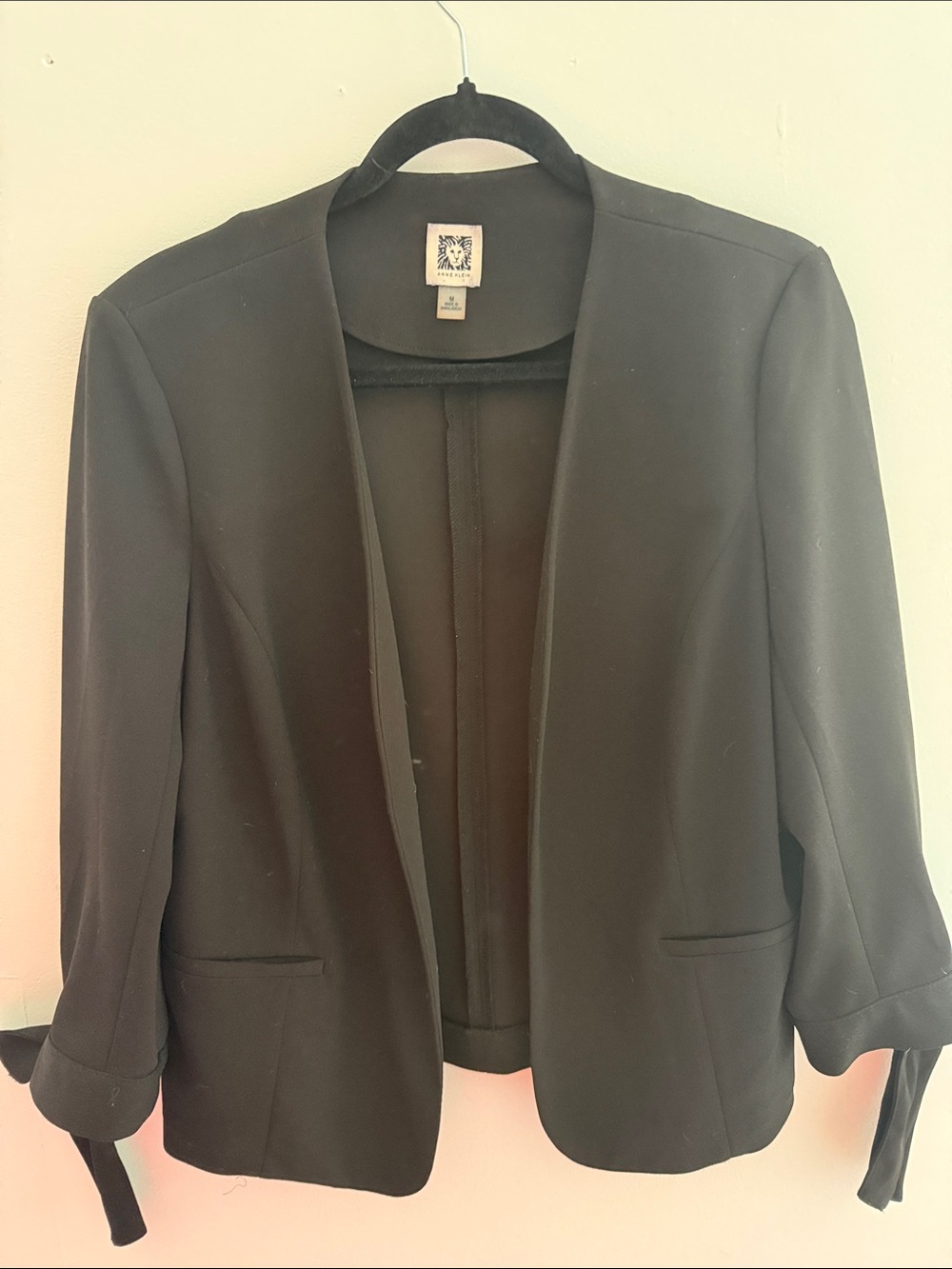 Black Open-Front Women’s Blazer with Rolled Cuffs